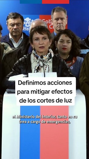 Ante los cortes de luz en varios sectores del país, estamos tomando medidas adicionales a las responsabilidades de las empresas de electricidad para minimizar el impacto que puedan tener en los hogares y personas del país. Posterior al Cogrid Nacional, la ministra del Interior, Carolina Tohá, se refirió al despligue de carabineros en puntos críticos y a las acciones del Ministerio de Energía.