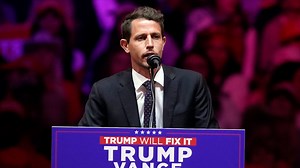 Comedian at Trump rally makes racist jokes about Latinos and Puerto Rico