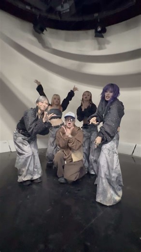 NON STOP💥 MAHINA ＆ JISOO & NAOKO & YURI with KAITA @KAITA from RHT. #HANA #NONSTOP #NewMusic