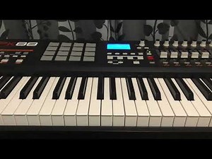 Akai MPK88 Midi Controller | Tiny Studio 92 [Review]