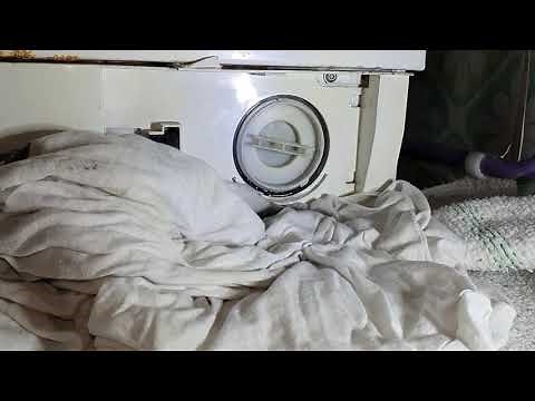 How to remove and clean the pump filter in a Bosch washing machine.