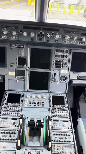How to Power Up an Airbus A321: Startup Guide