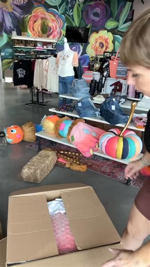 14 reactions | ✨ The FALL FLIP is here at Emma Lou’s Boutique! ✨...