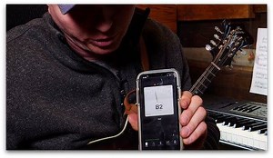 This is an in-depth lesson on how to tune your mandolin, and it's FREE! All you have to do is create a free Silver Pick membership here: https://banjobenclark.com/join This lesson includes: – How a Mandolin is Tuned/Intervals – Types of Tuners – Technique of Tuning – Troubleshooting Tips! LessonLink: https://banjobenclark.com/lessons/how-to-tune-your-mandolin-mandolin-beginner | Banjo Ben