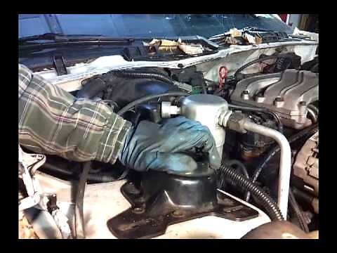 How To Tell If Your Strut Mounts Are bad & How to Replace!