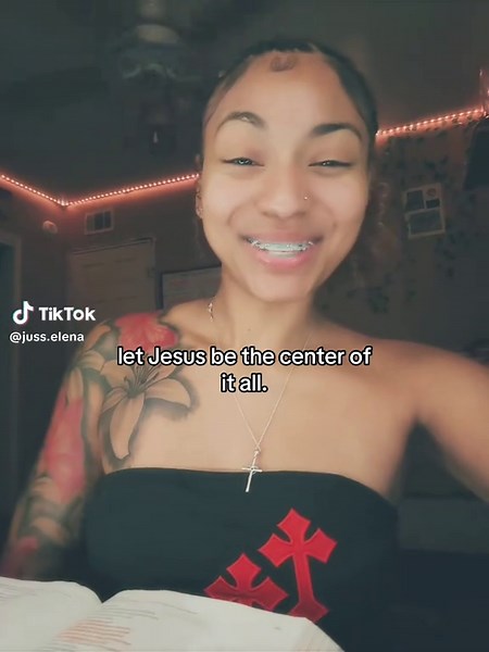 LET HIM!! 🙌🏽🧎🏽‍♀️‍➡️#fyp #foryou #Jesuslovesyou | jesus