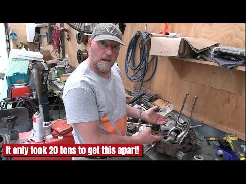 "It Took 20 Tons to Break This Free! Ferguson TEA20 Lift Plate Overhaul"