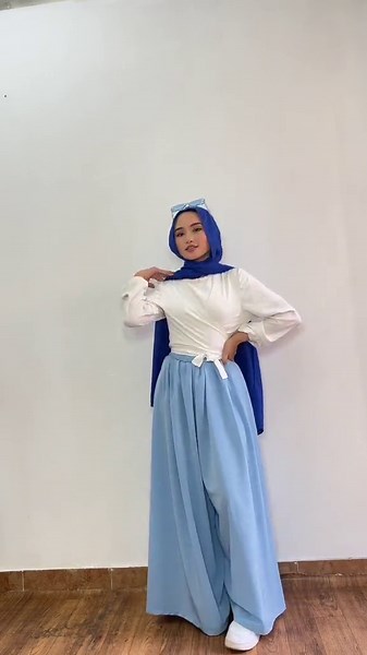 How I Style Flowy Pants for Effortless Modest Looks