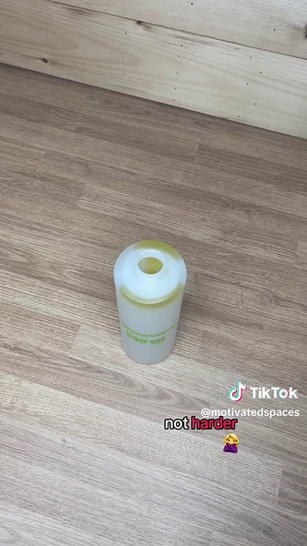 Effective Dust Removal with Homemade Spray Recipe