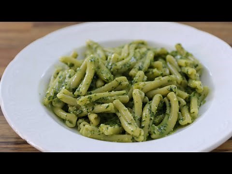 Pesto Pasta Recipe | How to Make Basil Pesto Pasta