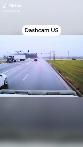 Who is at Fault? Dashcam Driving Fails Explained