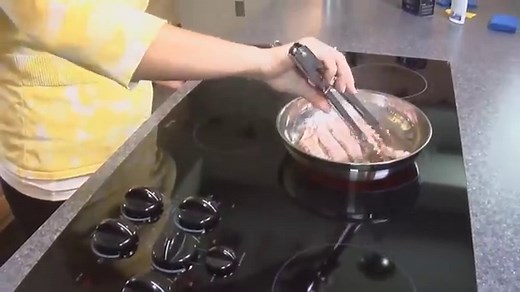 How to Remove Scratches from a Black Ceramic Stove Top
