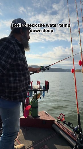As the temps cool down and the fish are moving, we are curious what the change in water temp is. This is what we use. Check out https://fishhawkelectronics.com/fish-hawk-td/fish-hawk-td/ to get yours!! #ohioriver #fallfishing #fishhawkwatertemp | Last Cull Catfishing