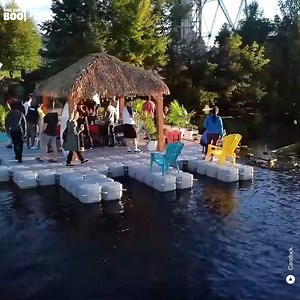 The modular floating dock system lets you create your own floating oasis. #boating #watersports #engineering #technology #design | Thesuperboo