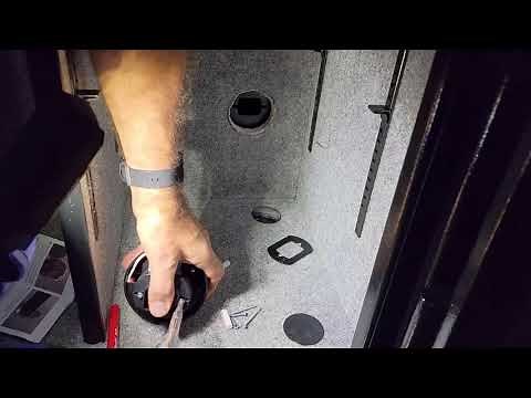 How to install an Outlet in a safe