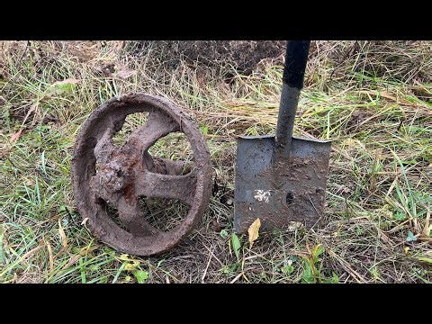 ЗАПЧАСТИ ОТ ТЕХНИКИ! КОПАЕМ В ПРИЦЕП!