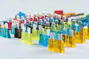 7 Types Of Automotive Fuses: Car Fuse Types W/Pics & Charts