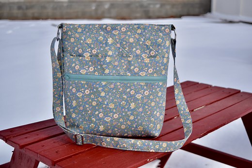 dewy crossbody bag tutorial