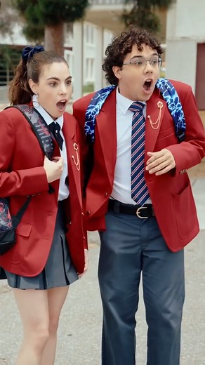 Watch https://dramabox.reelhunter.online/7392305840742232064 Continue the story here Download the "DramaBox" app search for "eer26", and watch the full series ✨! When a sassy high school girl returns to North Lake High, she doesn't expect to have a one-night mistake with the Beaumont heir, her childhood nemesis, and later team up with him to piss off their exes. Will they eventually fall in love? #DramaBox [1339145] | SmallClip