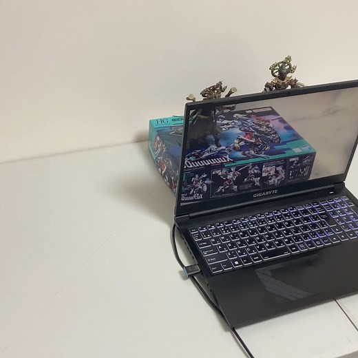 Portalgraph on Instagram: "I have achieved optical camouflage!!! By using an app called Scaniverse to 3D scan the scenery (via 3D Gaussian Splatting) and aligning it with the real-world view, then utilizing Portalgraph to track the viewer’s eye position and output images accordingly, I created an effect that looks just like optical camouflage!"