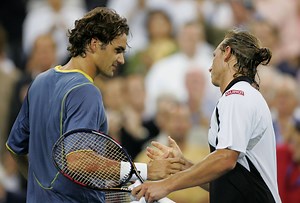 US Open Flashback: Roger Federer vs David Nalbandian at the QF in 2005. Want to witness epic matches like this one as they happen? Experience the #USOpen 8.28 - 9.10. http://ms.spr.ly/6186rtta2 | US Open Tennis Championships