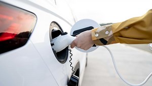 Chinese auto stocks lifted alongside Li Auto's earnings beat