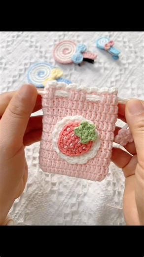 Handmade Crochet Coin Purse Tutorial