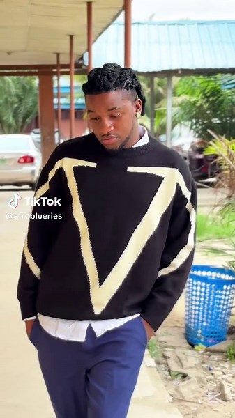 Exciting Afro Sign Language Interpreter Concert