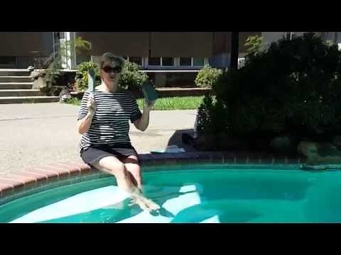 Remove Mineral Buildup on Pool Tile