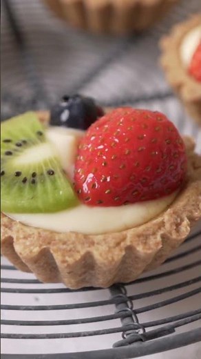 Mini Fruit Tarts with Custard