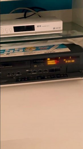 VCR Era Nostalgia: সেই পুরনো দিনের টর্চ ও পাড়ার সিনেমা দেখার আসর! (90s Technology