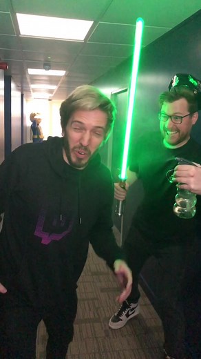 How does TikTok work?? Are we doing it right?! #hatfilms #howdoesthiswork #foryoupage #herewegoagain