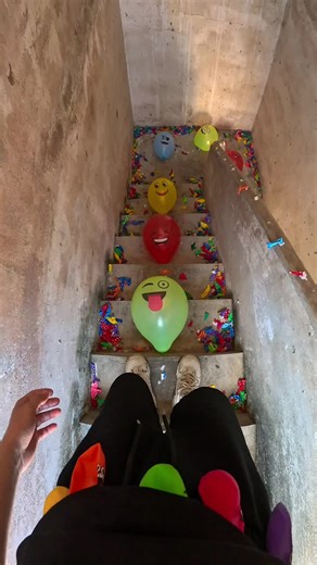 Staircase Obstacle Course Balloon Pop Challenge 🎈🔥 Can you beat the staircase obstacle course and pop all the colorful balloons? Fast reflexes, perfect timing, and pure fun in this exciting family challenge. Watch till the end to see who wins! #balloonpop #obstaclechallenge #familygame #viralchallenge #fyp