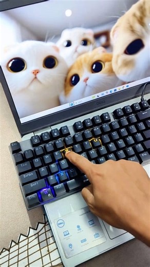 Restart your Windows PC instantly using this hidden keyboard shortcut! ⚡ No mouse, no clicks - just pure speed. Perfect for quick restarts during updates or when your PC freezes. You’ll learn: • The exact key combo for a fast restart • Why this shortcut is faster than menus • How power users save time with this trick Try it now and share it with your friends! #WindowsTips #KeyboardShortcuts #PCTricks #USTechHacks #ProductivityTools #WindowsRestart #TechHacks #QuickRestart windows restart shortcu