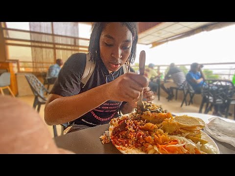 😋 Our favorite $2 Food Buffet in Bujumbura, Burundi | Cup Line 💯