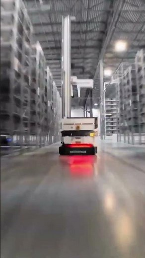 The Warehouse Robot That Picks Orders Faster Than Humans! 🤖⚡