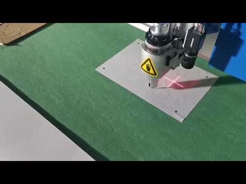 Cutting Paper with CNC Cutting Knife with CCD