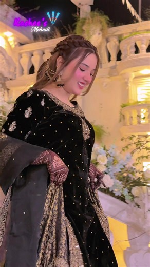 Bridal Mehndi at Kashee’s Studio: A Tradition of Beauty