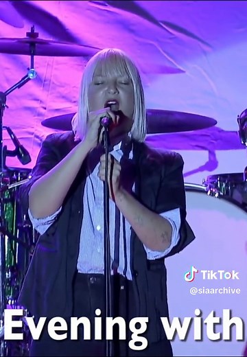 Sia Performs Acoustic Version of 'Titanium' at LA LGBT Center