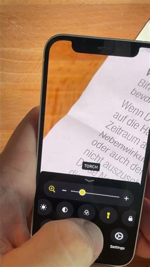 🤯 Crazy App! Preinstalled Magnifier App