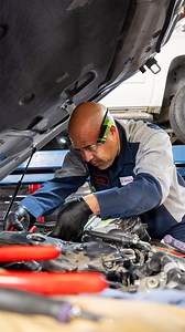 ⚡🚗 Traditional auto shops gear up for the future: In Salinas near California, U.S., a long-standing local automotive workshop is now the first Bosch Auto Service start-up. Opened in 1976, Dick Adams Automotive is taking on the shift in the industry with our support. The mobility transition from the internal combustion engine to alternative powertrains poses major challenges for workshops. To stay competitive, businesses must adapt by gaining new knowledge and investing in advanced equipment. Th