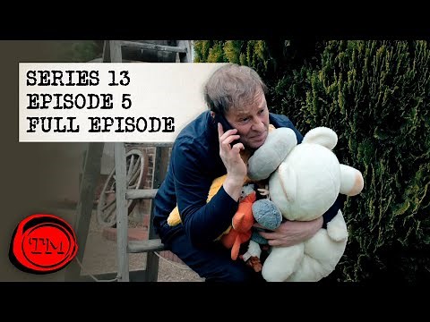 Series 13, Episode 5 - 'Having a little chuckle.' | Full Episode | Taskmaster