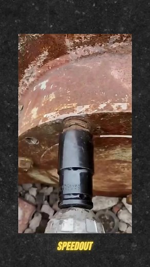 SpeedOut: Extraction Tool for Broken Screws