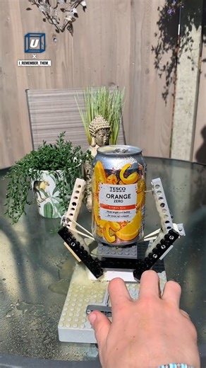 216K views · 136 reactions | Making a spring trap from FNAF out of LEGO  | UNILAD Tech | Facebook