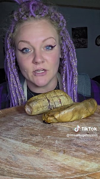 Assemble A Snack Plate With Me #snackplate #mukbang #eatingsounds #eatingasmr #girldinner