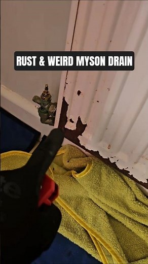 Fixing a Rusted Radiator + WEIRD Myson Lockshield Drain Off Explained