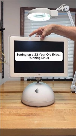Setting up a 23 Year Old iMac | Running Linux