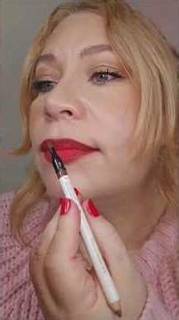 Brown Liner + Red + Gloss – Dimensional Red Lip 💄💋 Day 8 of 12 days of Holiday Lips