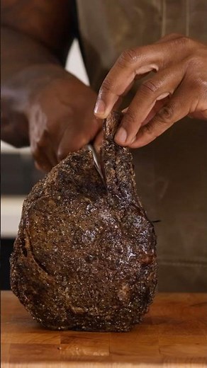 How to Carve a Bone-In Prime Rib Roast