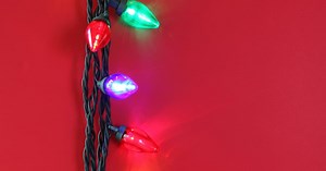Here's how to fix your broken Christmas lights